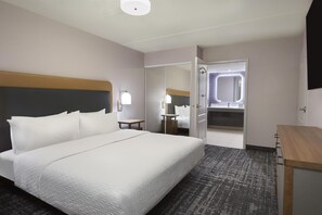 1 Bedroom Suite, One King Bed and One Sofa Bed, Accessible, Non Smoking