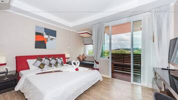 Superior Double Room, 1 Bedroom, City View | In-room safe, desk, laptop workspace, blackout drapes