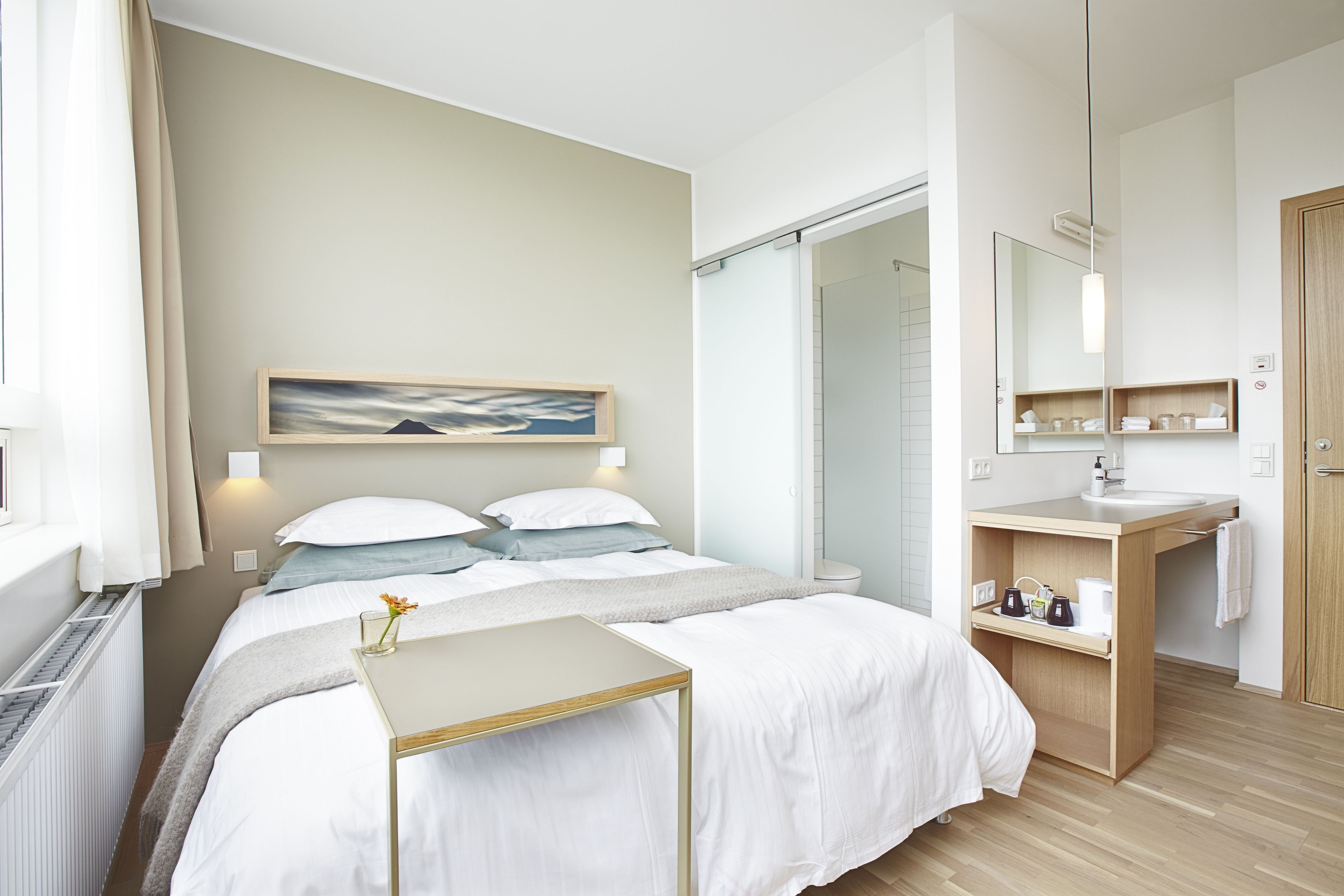 Sengetøy i egyptisk bomull, sengetøy av topp kvalitet og skrivebord