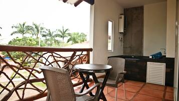 Premium Double or Twin Room | Free WiFi