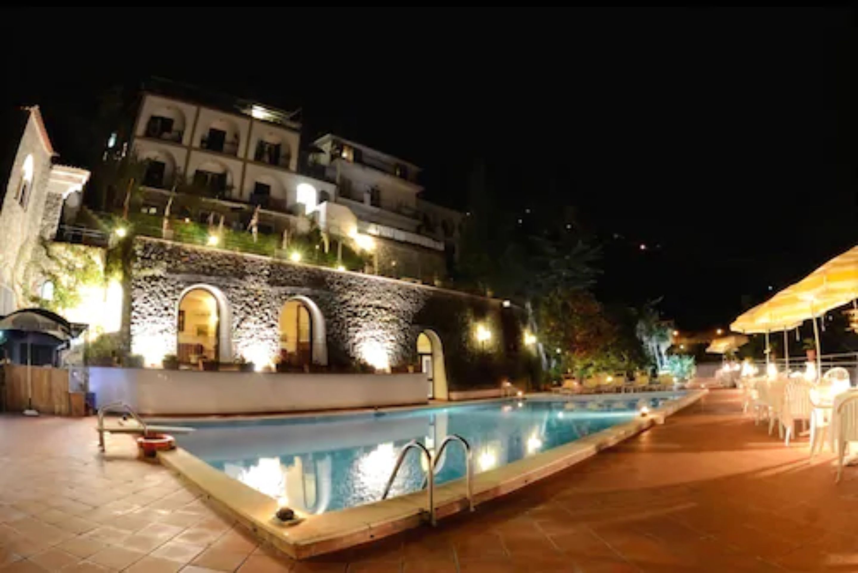 outdoor pool, pool umbrellas, pool loungers