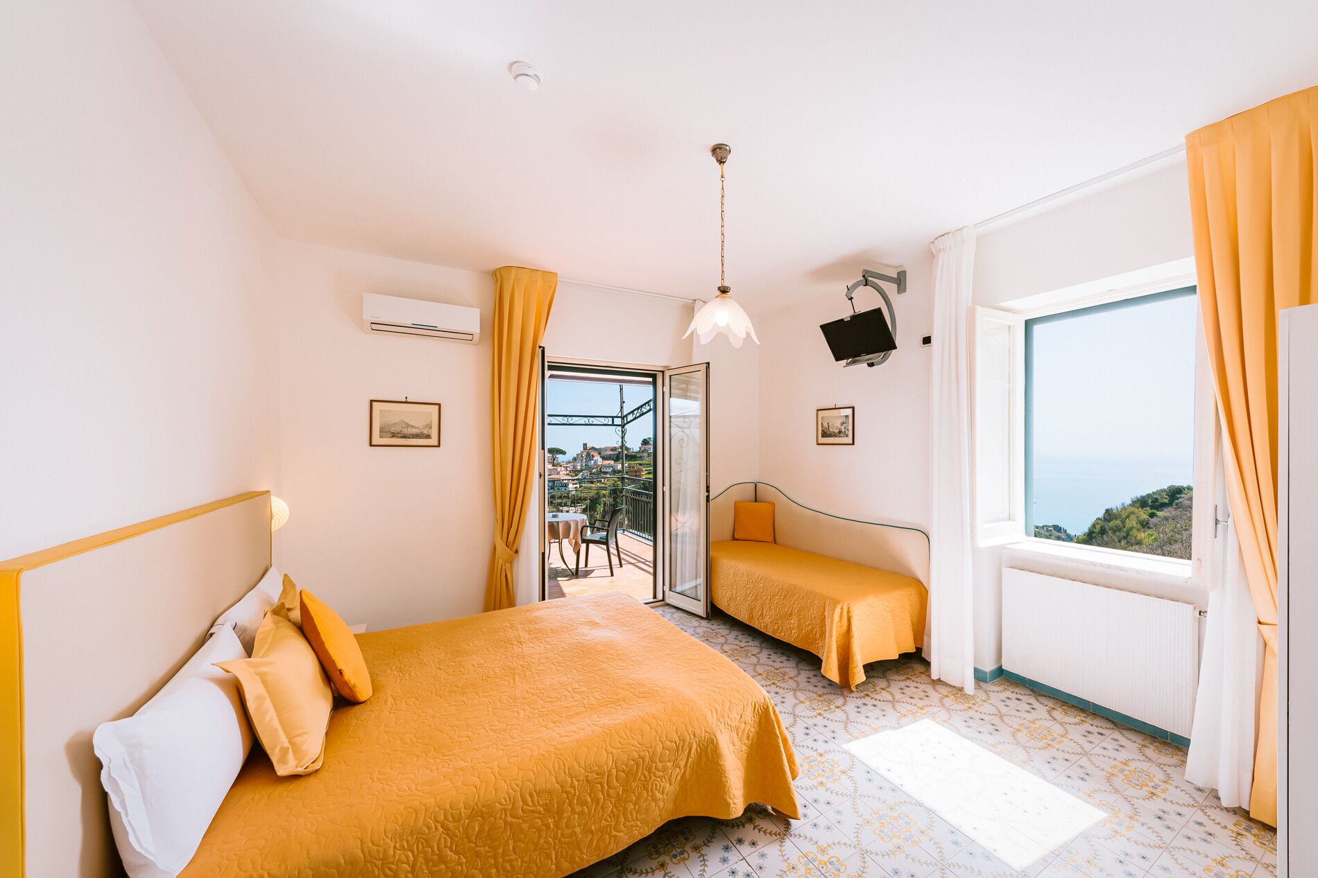 superior double room | premium bedding, down duvets, pillow-top beds, minibar