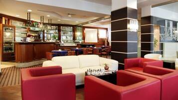 Área de estar no saguão