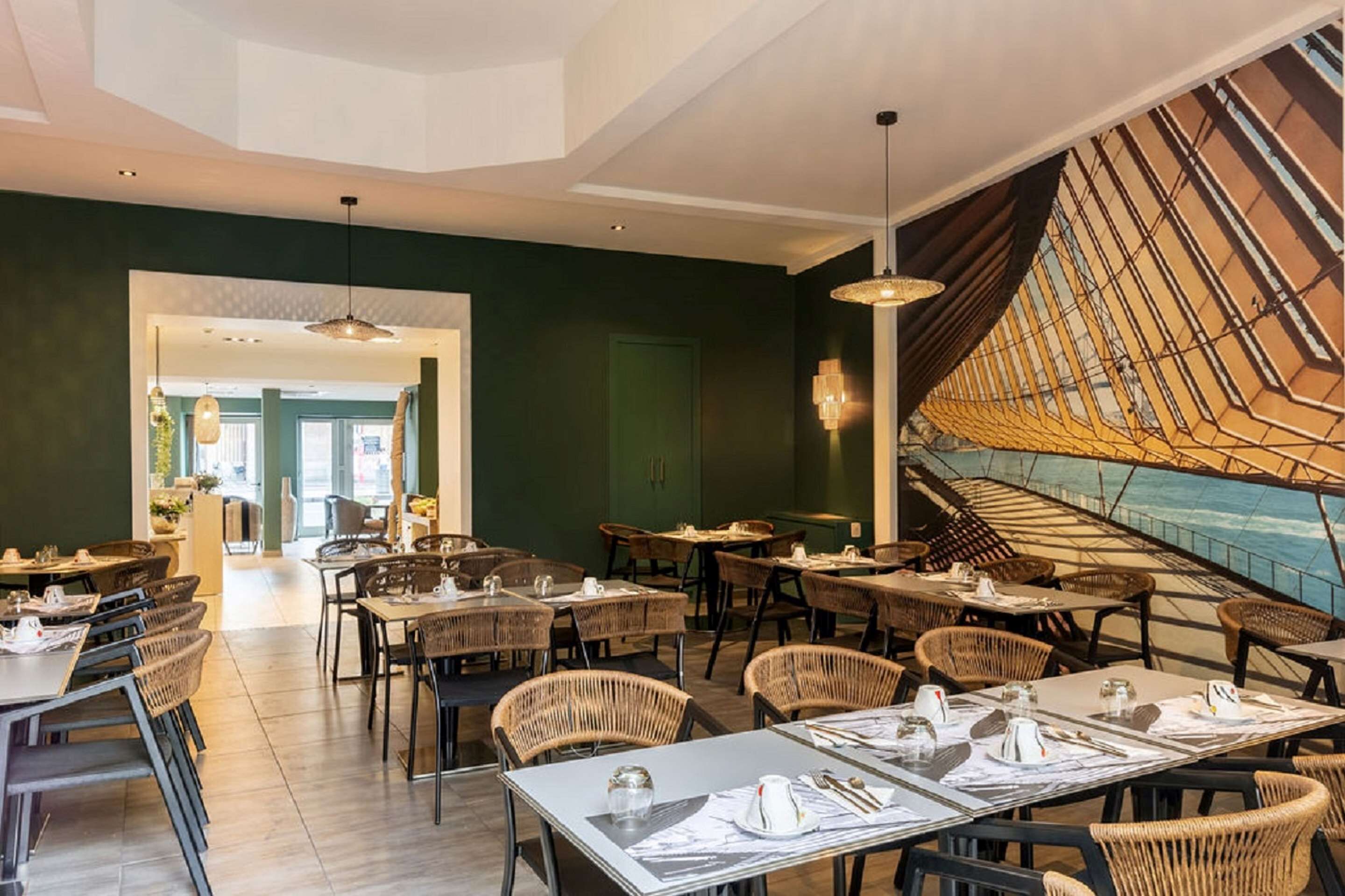 每日供應吃到飽早餐 (每人 EUR18.50)