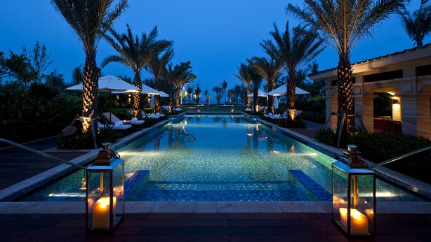 Conrad Presidential Villa | Living area | TV, DVD player - Conrad Sanya Haitang Bay (Sanya)