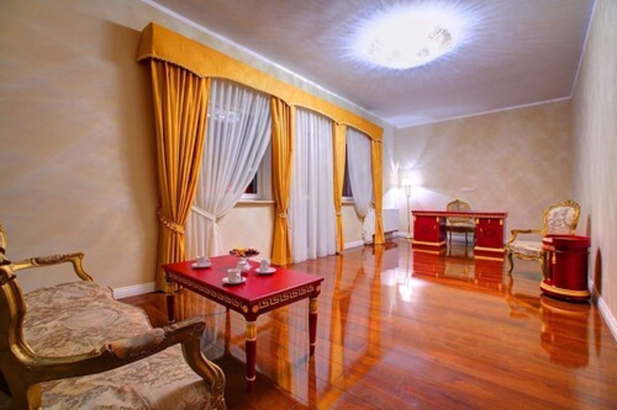 In-room safe, desk, iron/ironing board, rollaway beds