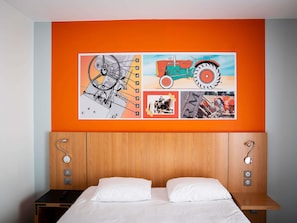 In-room safe, desk, soundproofing, WiFi (free) - ibis Styles Bourbon Lancy (Bourbon-Lancy)
