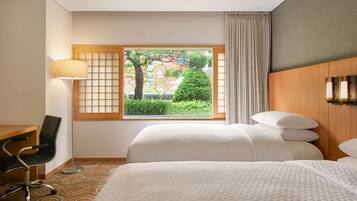 Minibar, in-room safe, desk, blackout drapes