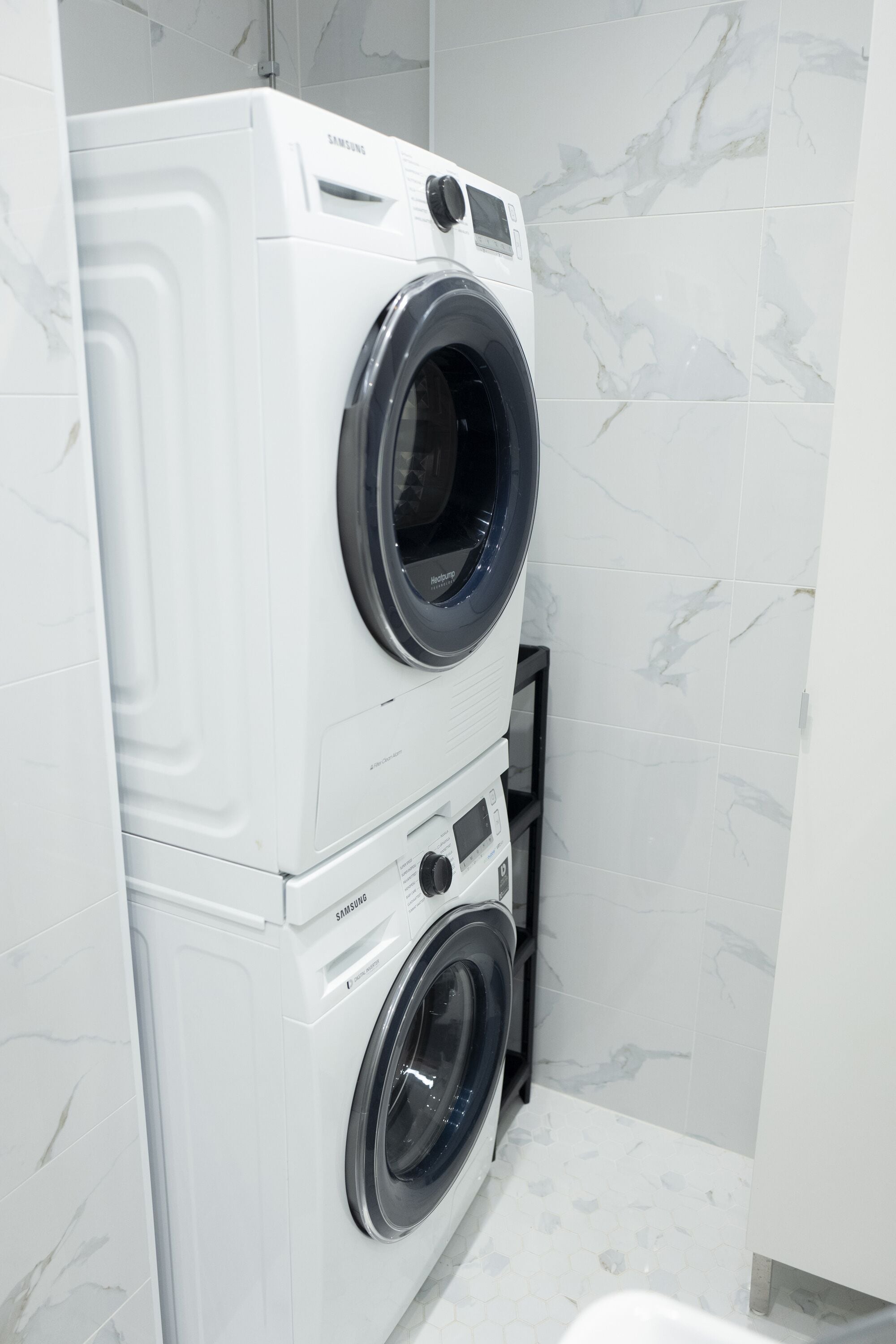 deluxe apartment | bathroom | hair dryer, bidet, heated floors, towels