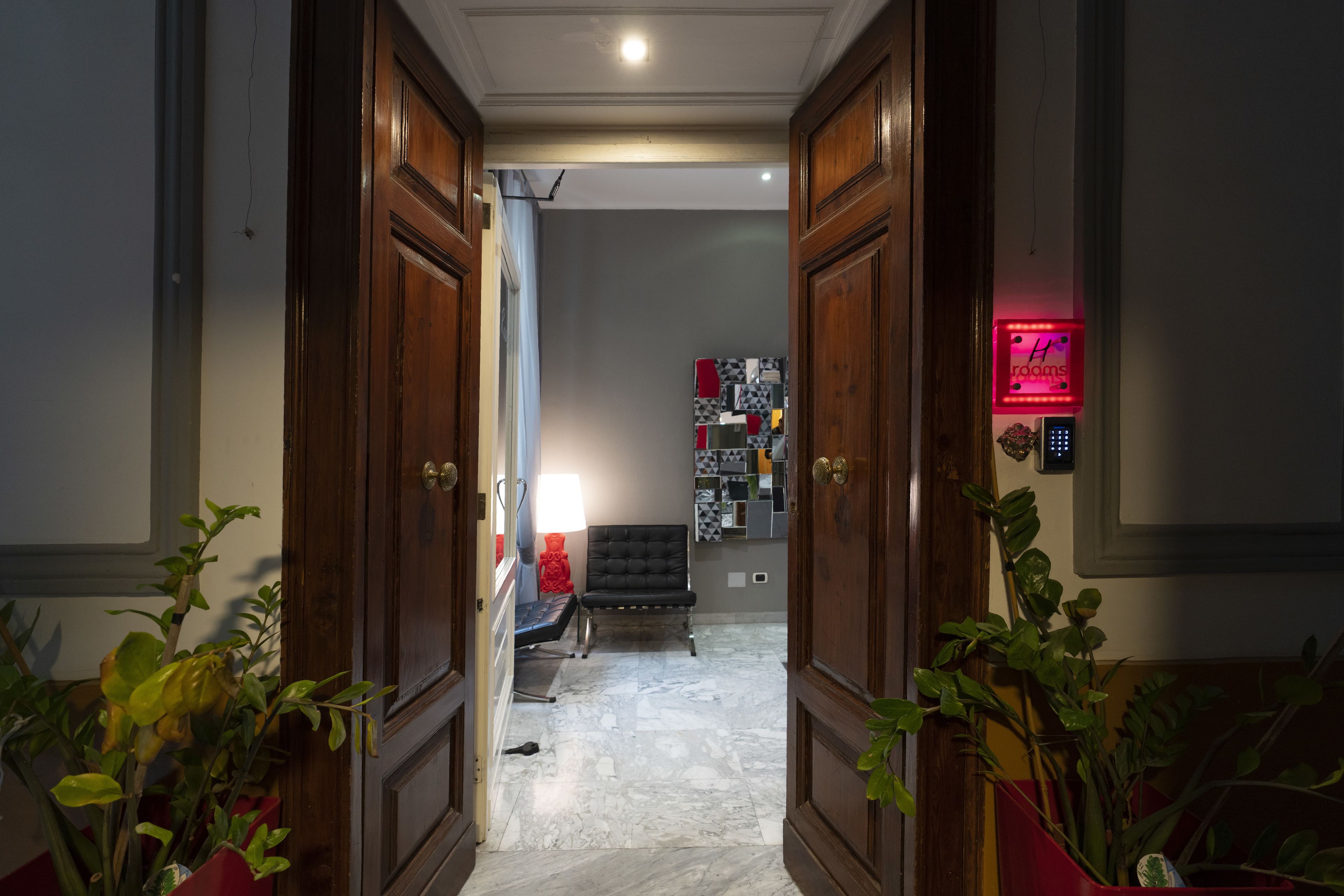 Mặt tiền nơi lưu trú