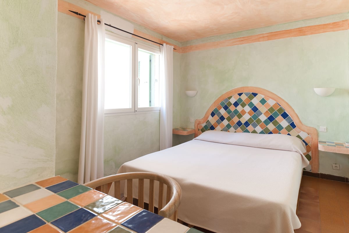 Suite, 2 Bedrooms, Kitchen | In-room safe, desk, iron/ironing board, cribs/infant beds