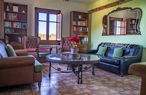 Lounge - Hotel Rural Fuente la Teja (Guejar Sierra)