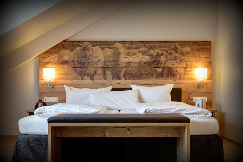 Junior Suite Superior  | Premium bedding, in-room safe, desk, laptop workspace