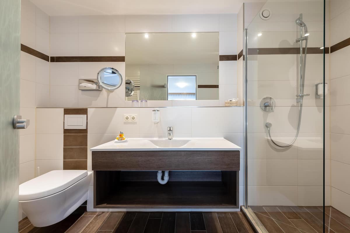 free toiletries, hair dryer, towels