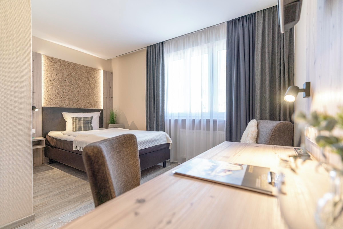 Single Room Comfort  | Premium bedding, in-room safe, desk, laptop workspace