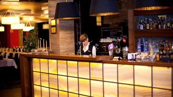 Bar (en la propiedad)