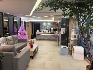 Reception - Dahshin Hotel (Taipei)