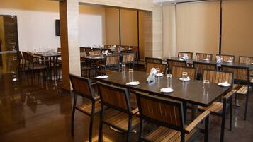 Desayuno buffet incluido todos los días