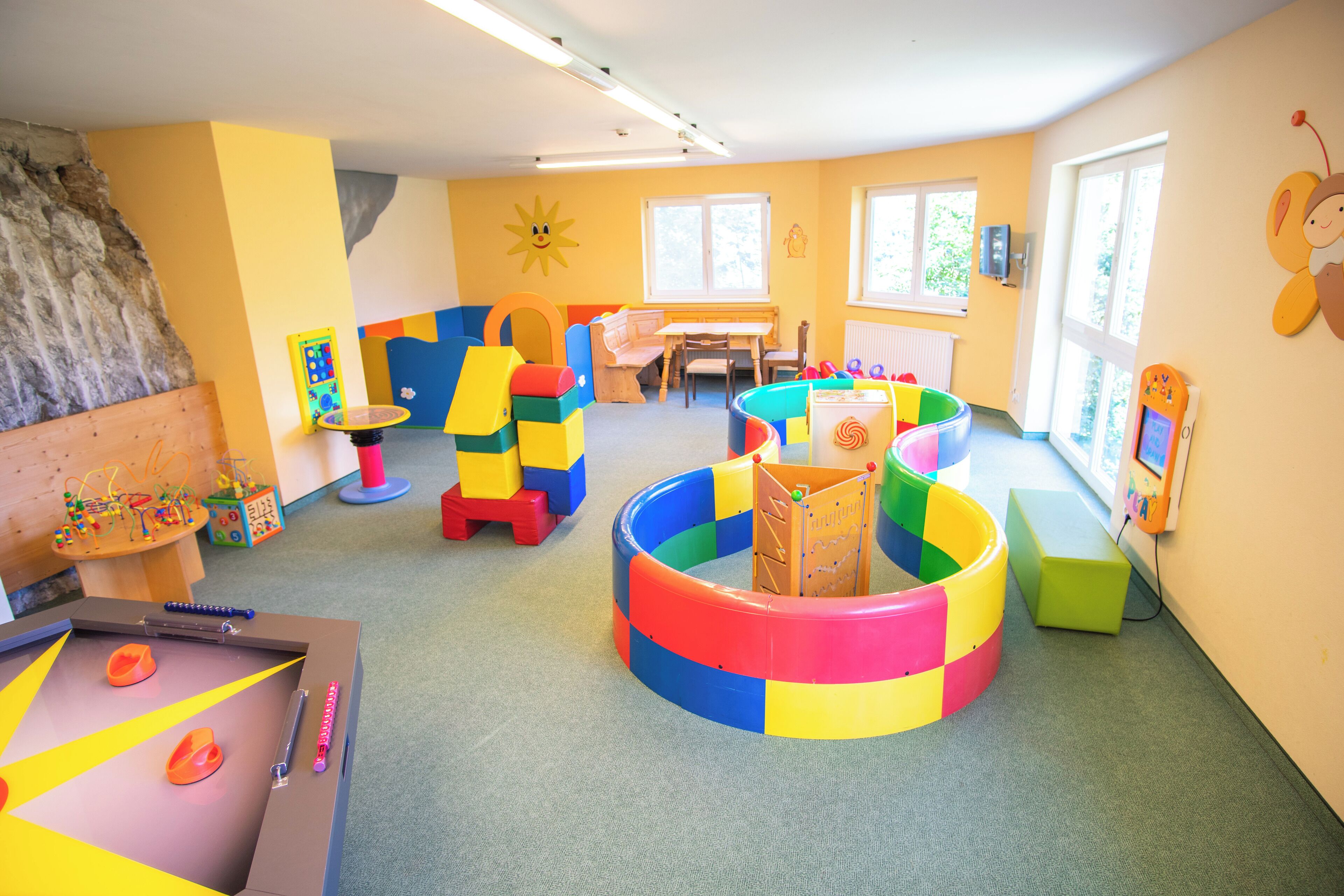 children’s play area – indoor