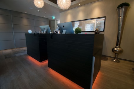 Lobby lounge. ART-Hotel Braun