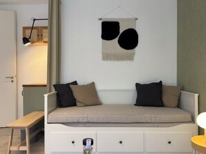 Căn hộ dành cho gia đình, 2 phòng ngủ | Két bảo mật tại phòng, bàn, phòng cách âm, bàn ủi/dụng cụ ủi quần áo 