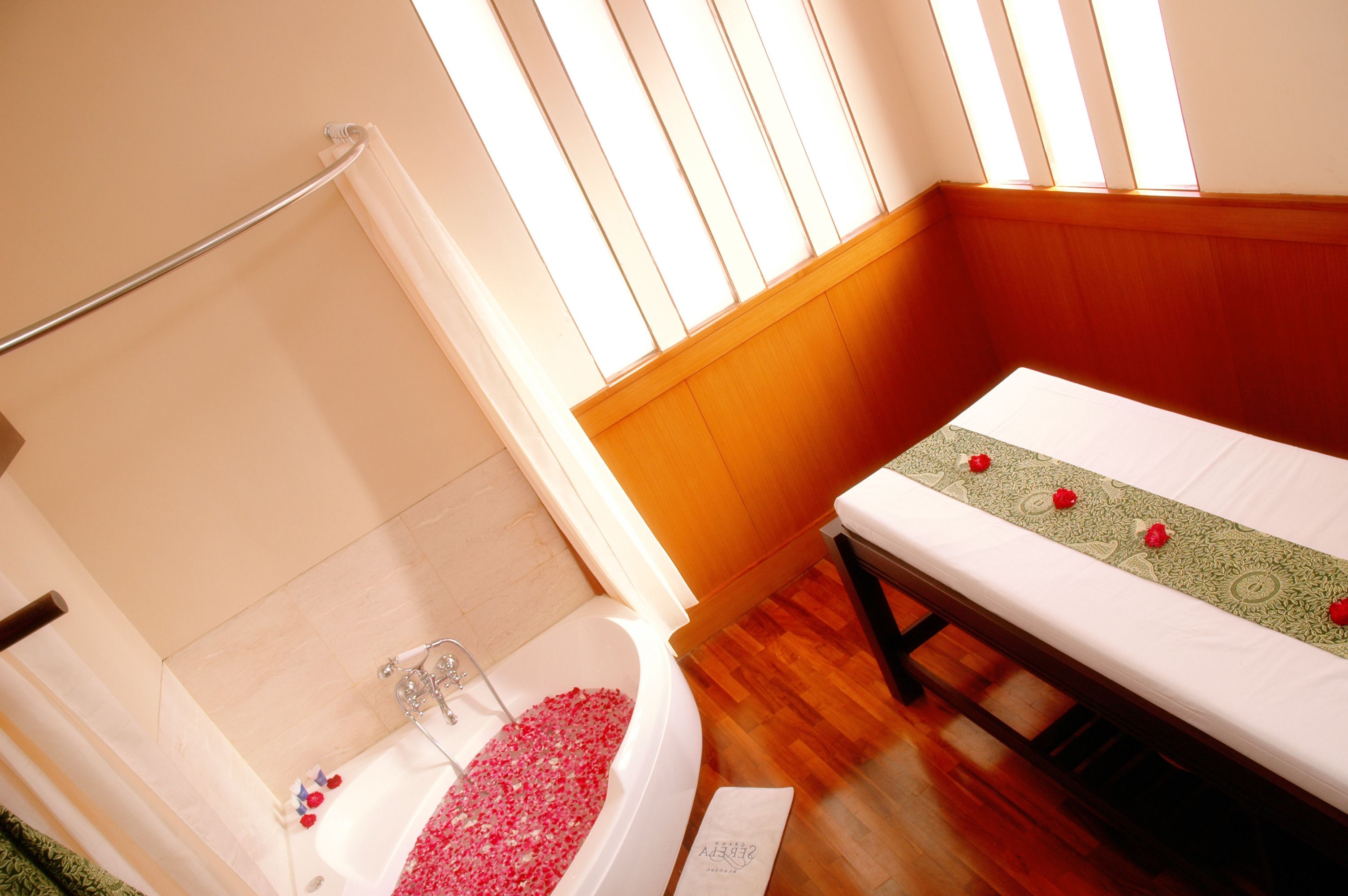 スパ トリートメント