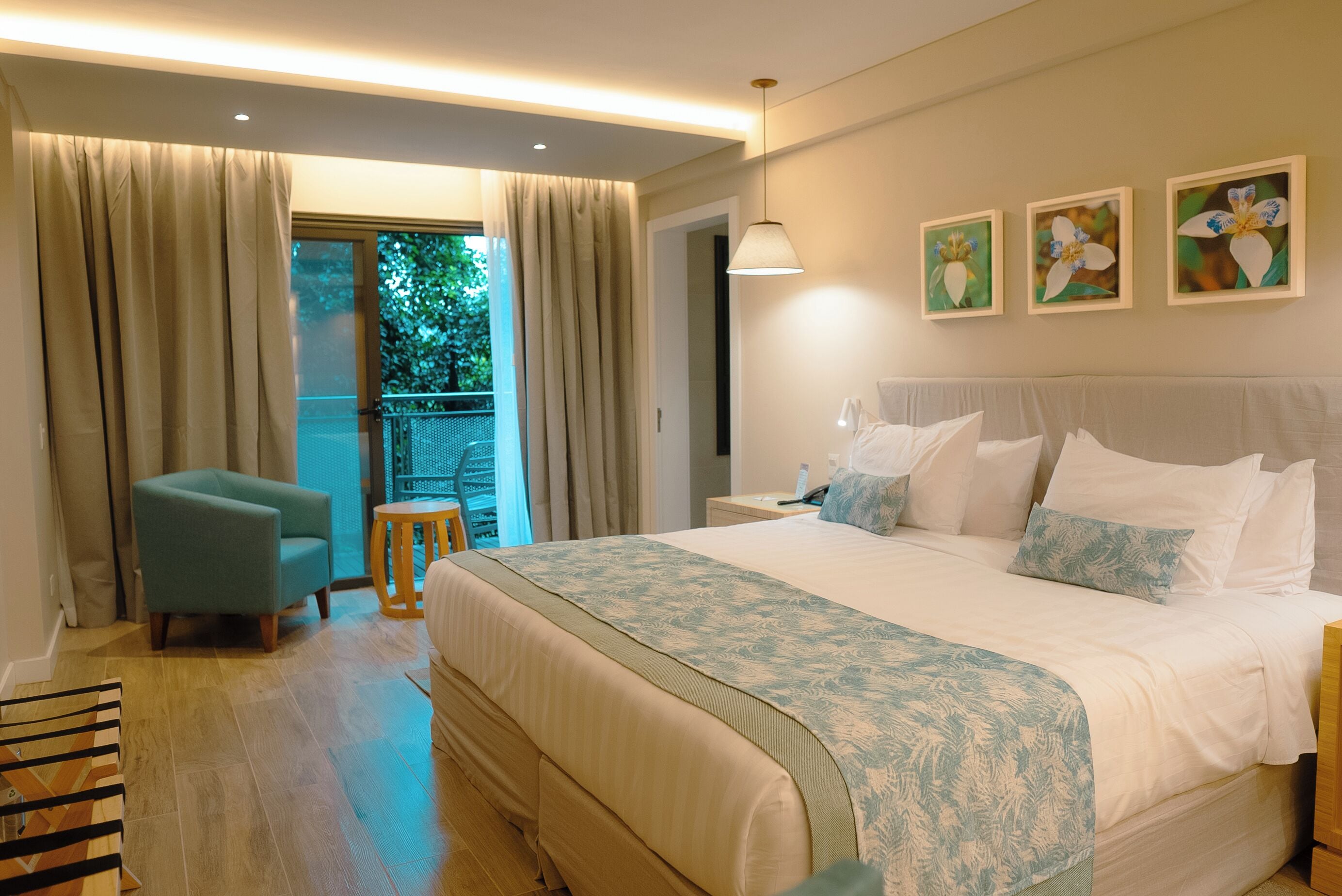 Master Eco Matrimonial | Minibar, in-room safe, laptop workspace, blackout drapes