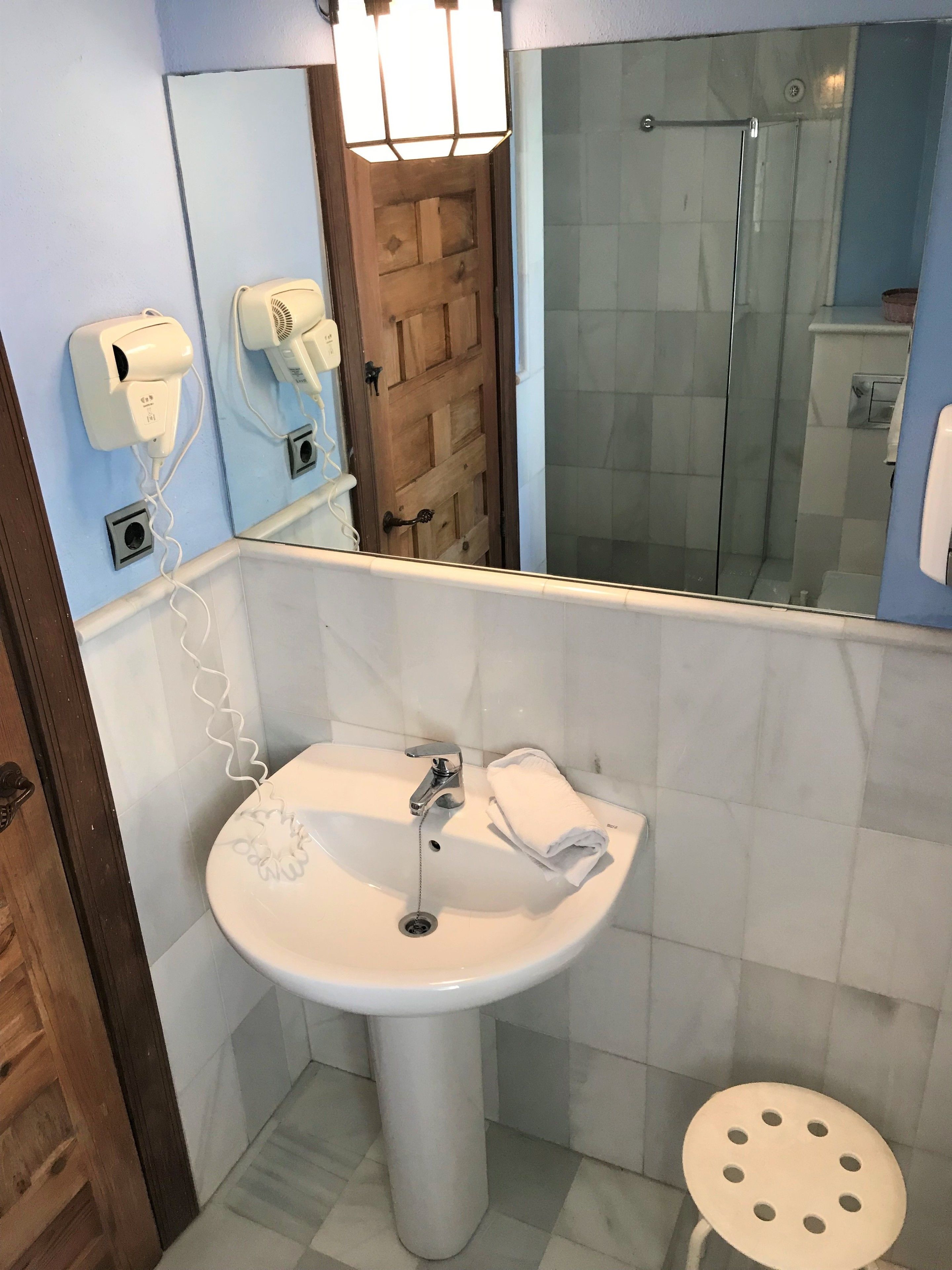 Photo - White Nest Hostel