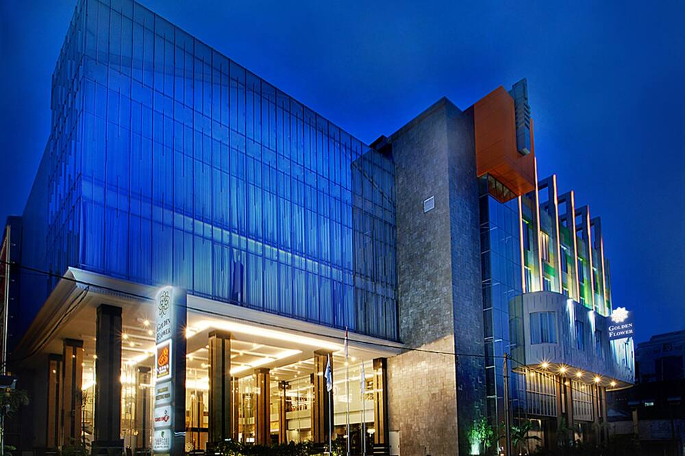 Golden Flower Hotel Bandung