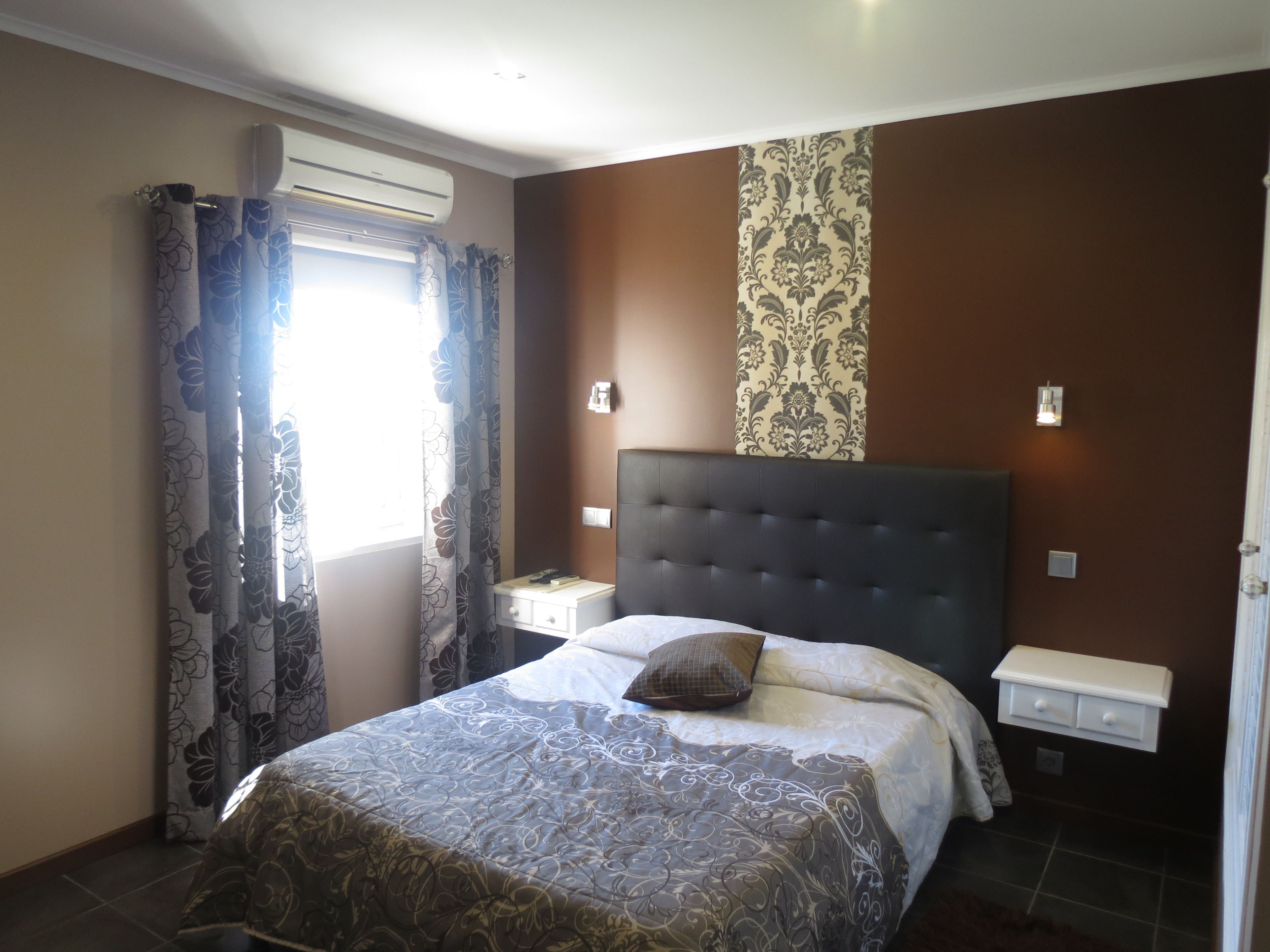 Sistema de insonorización, wifi gratis, ropa de cama