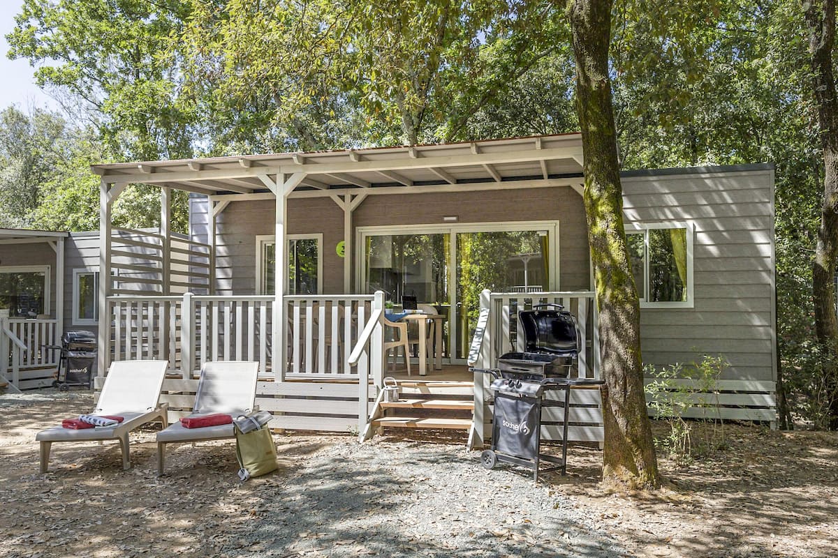Familie bungalow, 2 slaapkamers, 2 badkamers | Exterieur