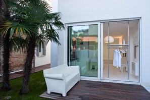 Studio (M9) | Terrace/patio - Legrenzi Rooms (Mestre)