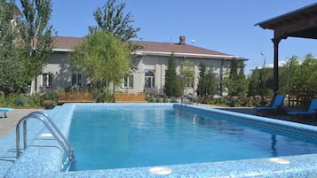 Piscina stagionale all'aperto