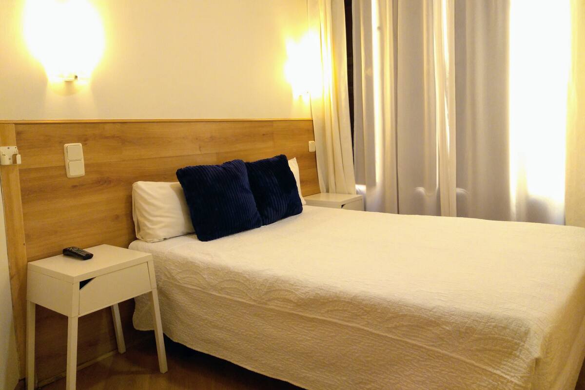 Basic Double Room, 1 Double Bed | Down comforters, WiFi (free), bed sheets