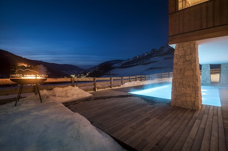 ์ธ๋ถ ์ธ๋ถ ์ฌ์ง