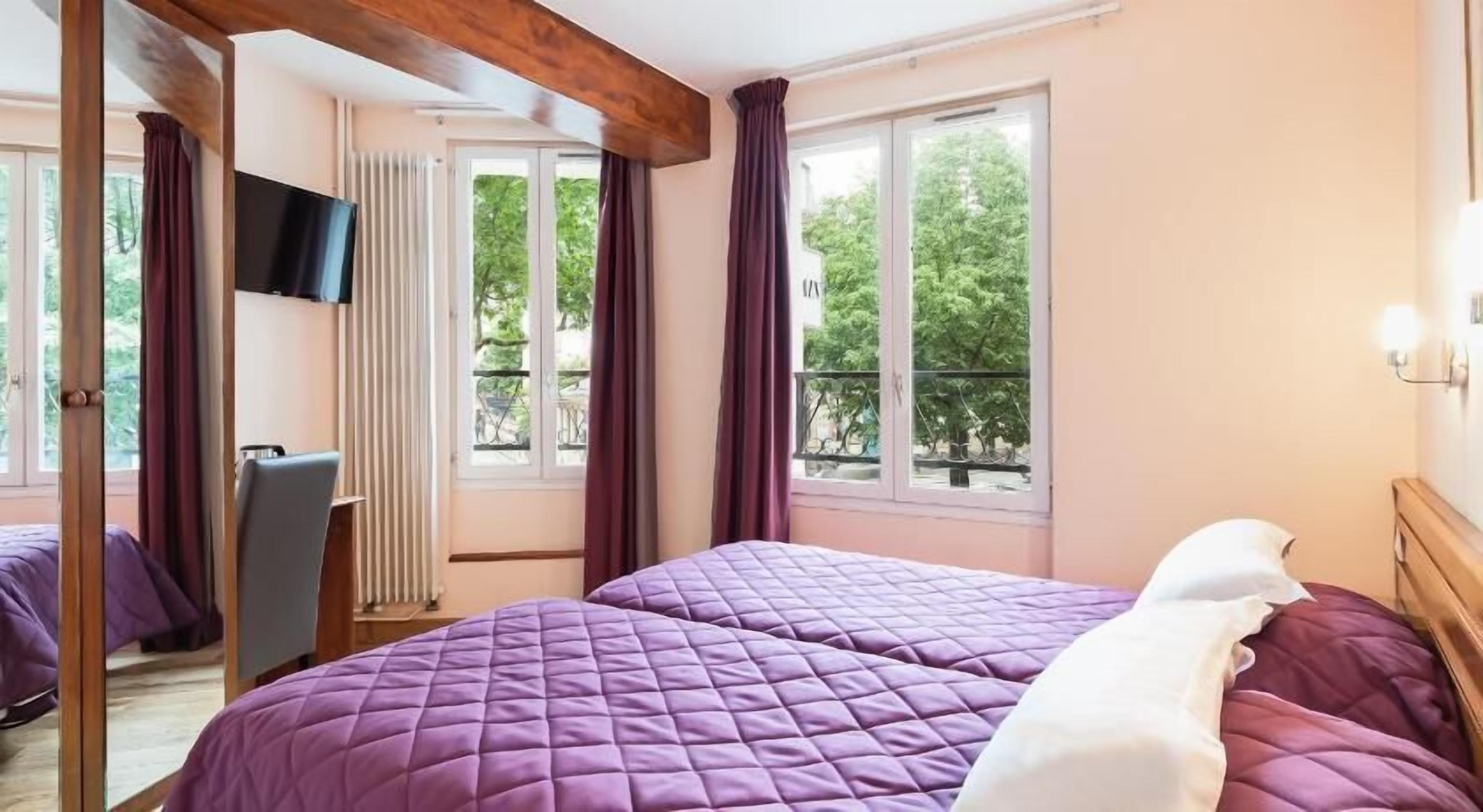 Select Comfort beds, in-room safe, desk, soundproofing