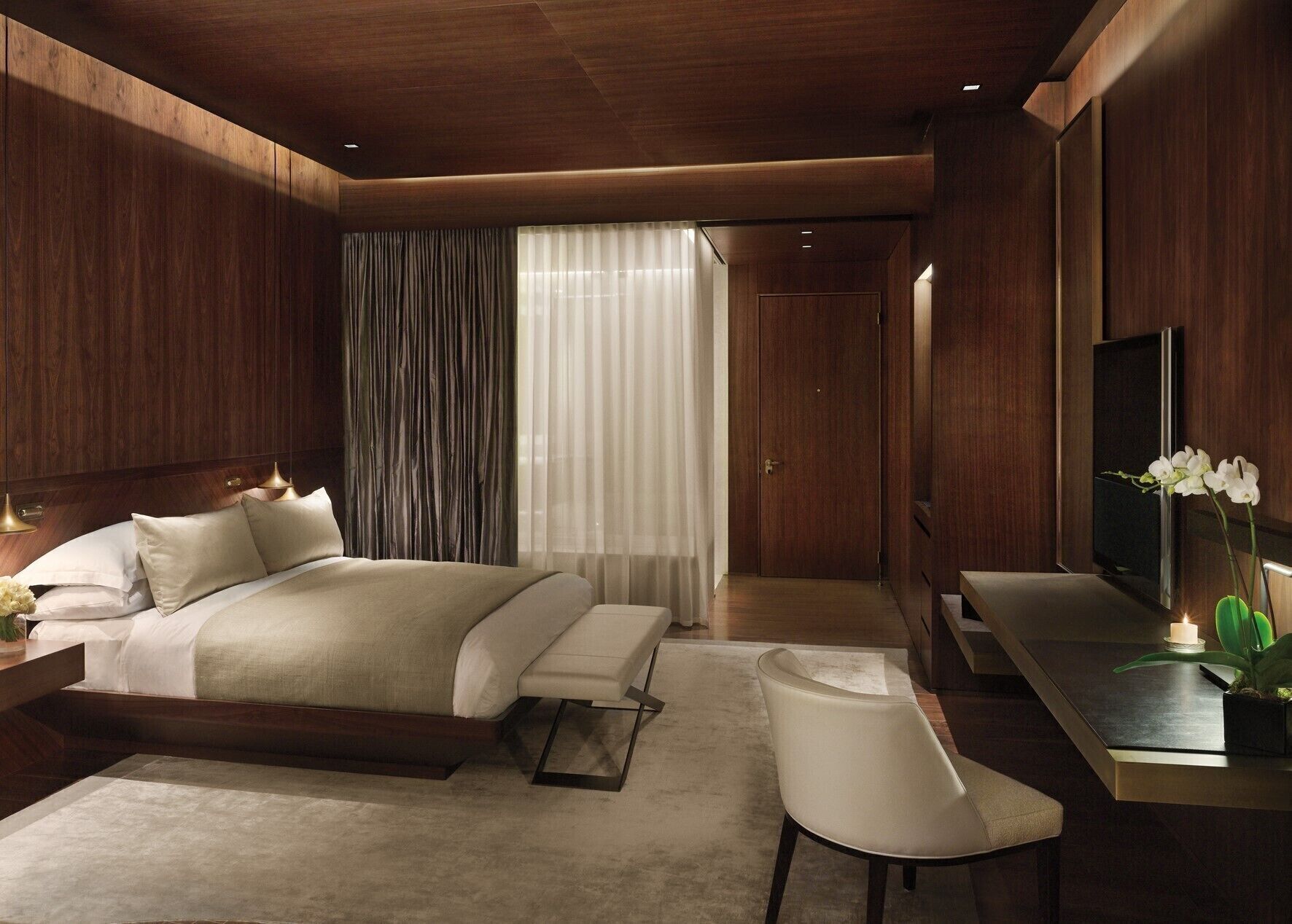 Premium bedding, minibar, in-room safe, soundproofing