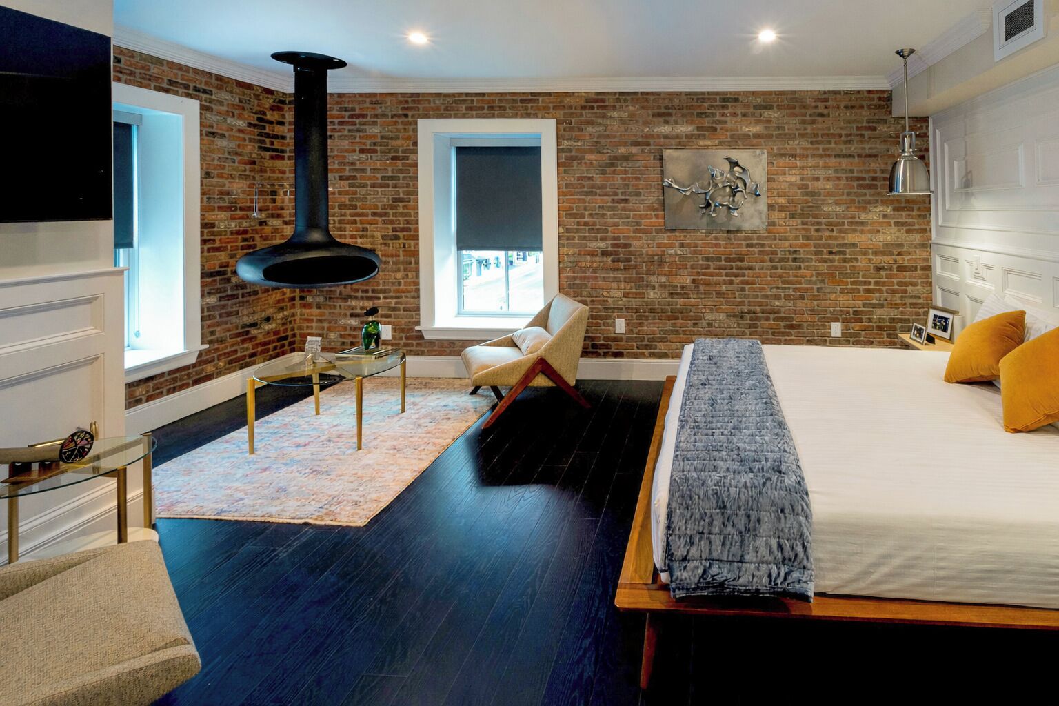 Rom – signature, 1 kingsize-seng | Individuelt dekorert, individuelt innredet og strykejern/-brett