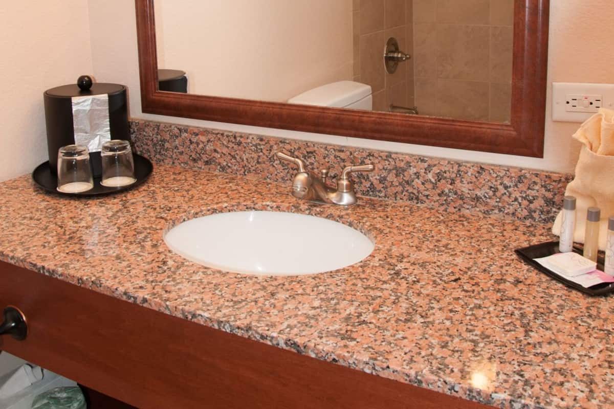 Salle de bain | Serviettes fournies
