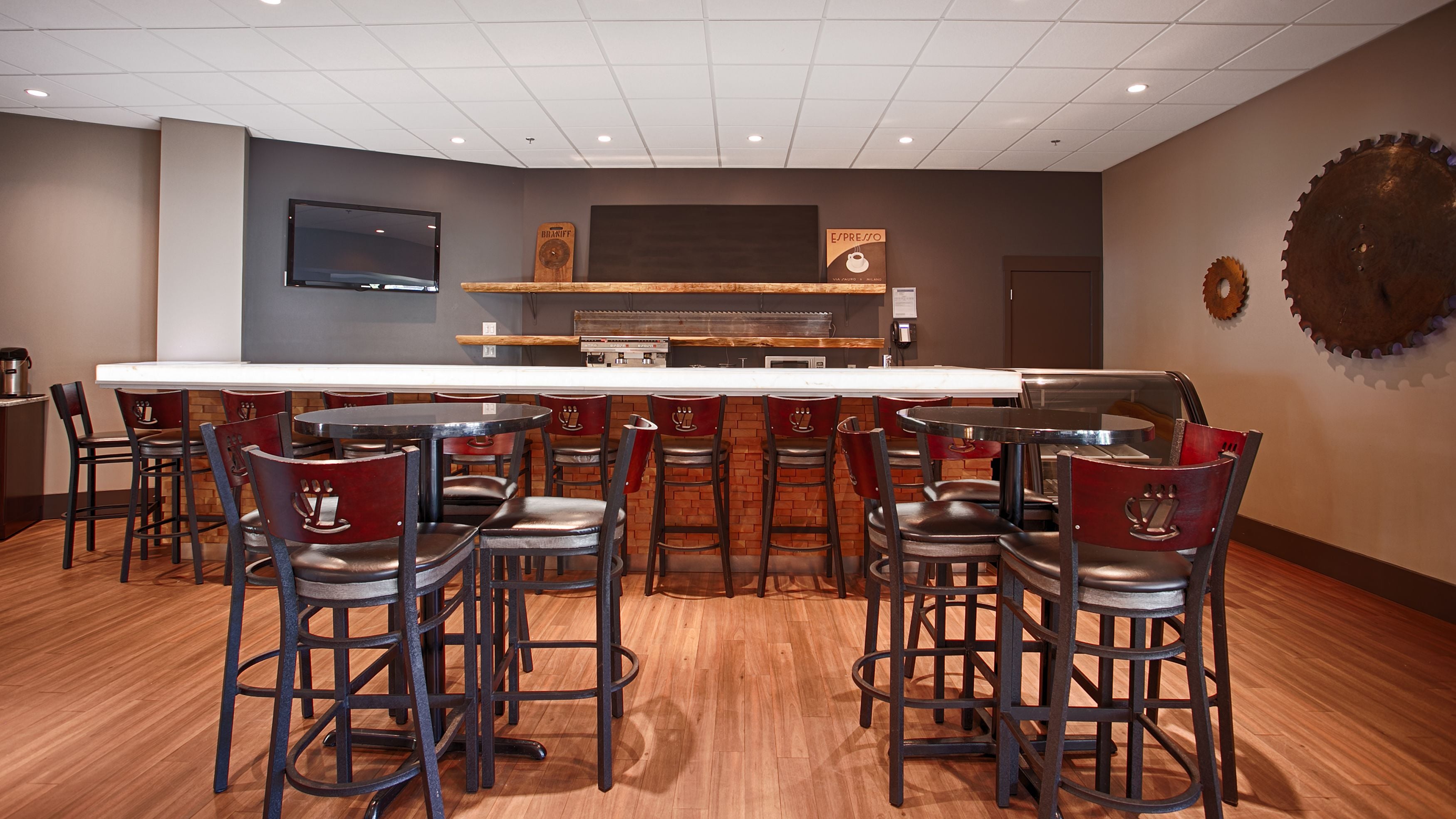 free daily on-the-go breakfast