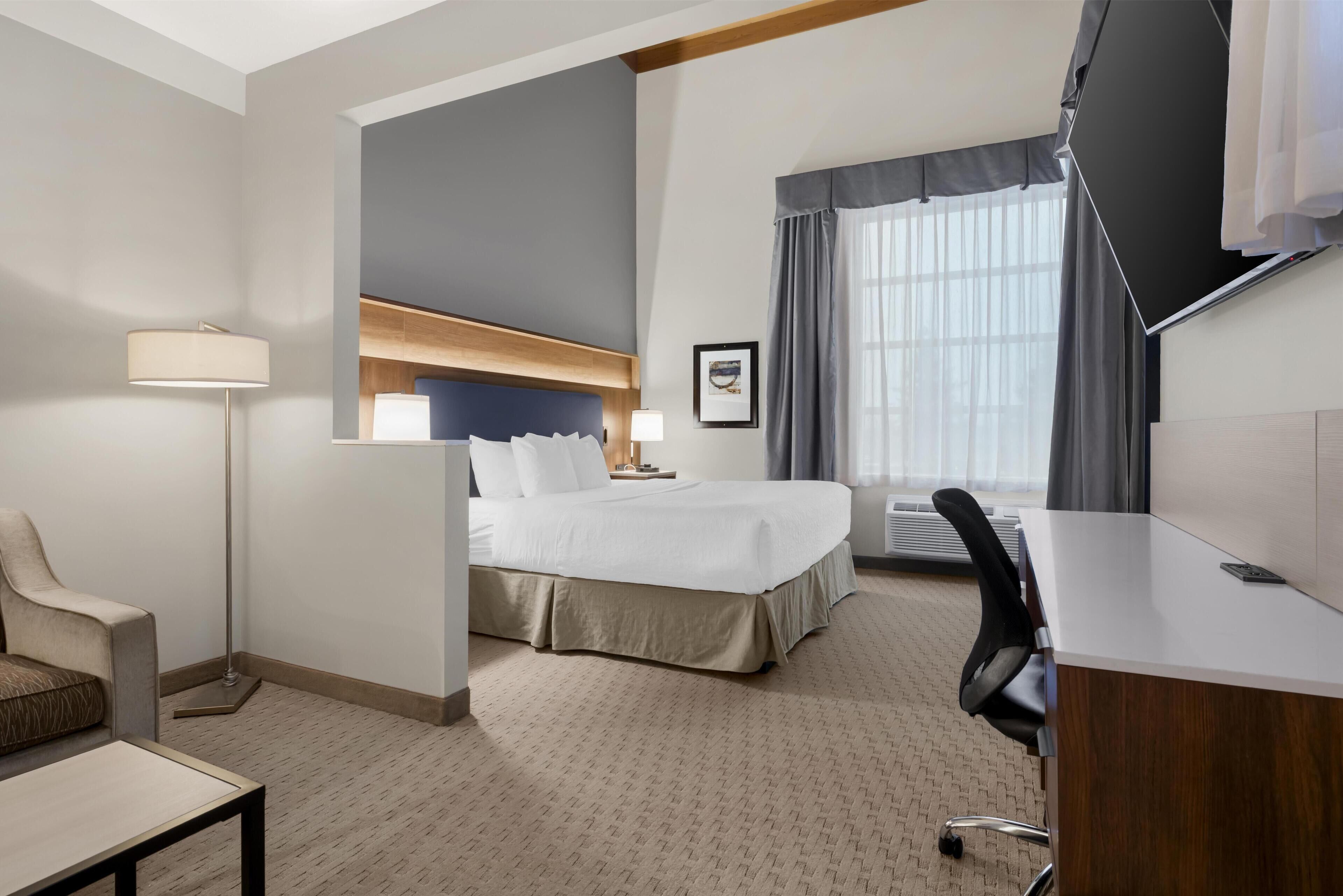 Svit Executive - 1 kingsize-säng - icke-rökare (with Sofabed) | Sängtillbehör av högsta kvalitet och bäddmadrasser