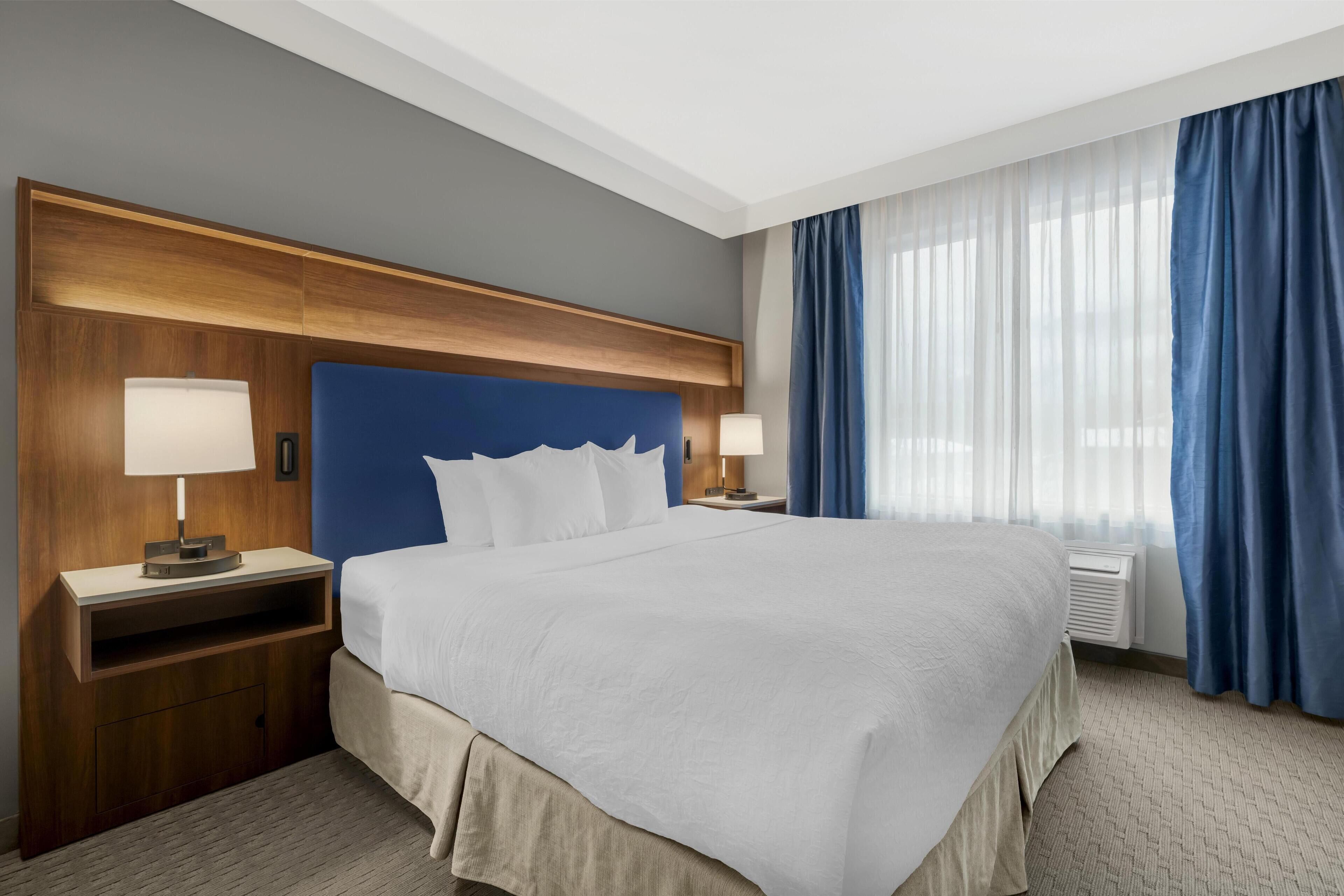 Svit - 1 kingsize-säng - icke-rökare - kylskåp och mikrovågsugn (with Sofabed) | Sängtillbehör av högsta kvalitet och bäddmadrasser