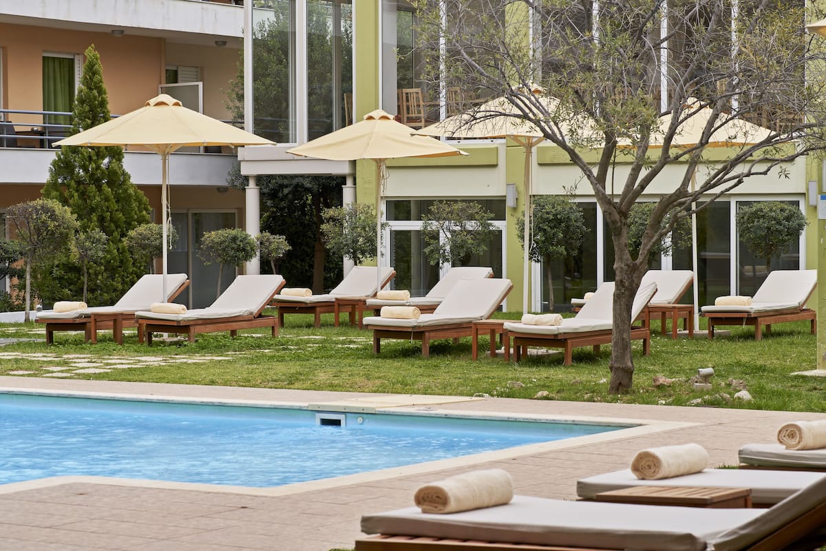 Family Room, 2 Bedrooms, Connecting Rooms | Balcony view