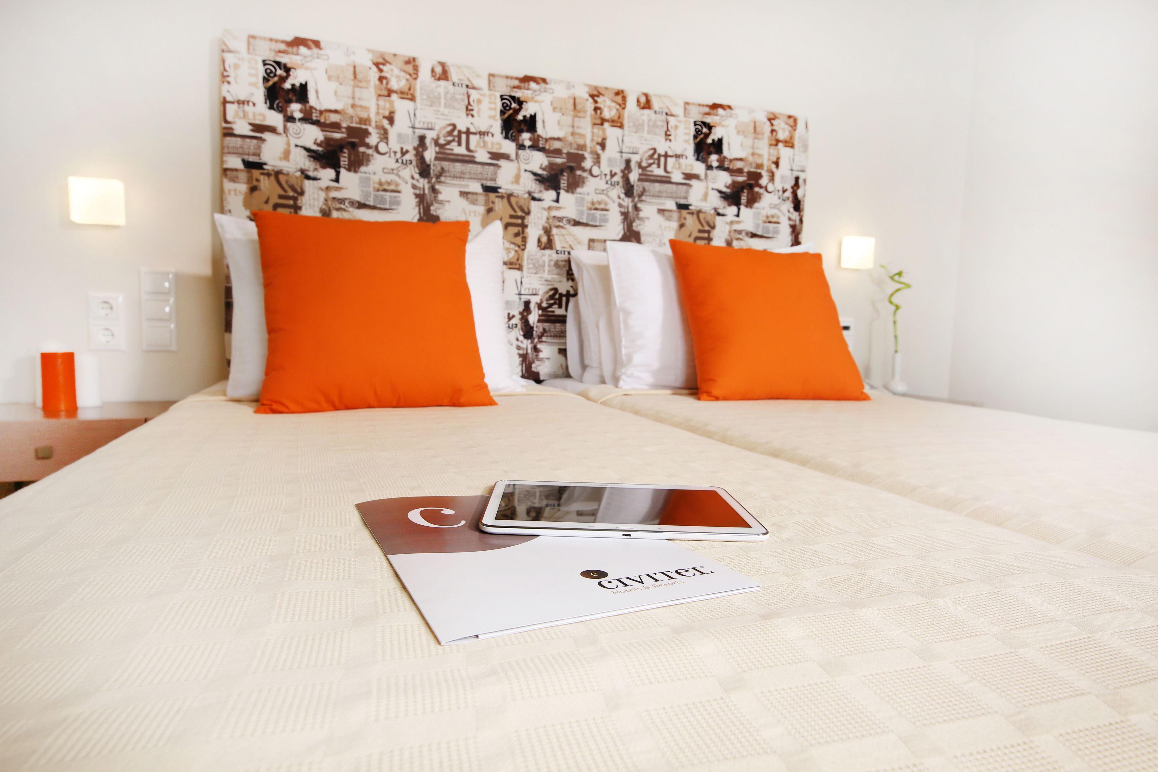 1 bedroom, premium bedding, down duvets, free minibar