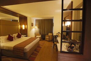 Habitació executiva | Minibar, caixa forta a l'habitació i planxa i posts de planxar