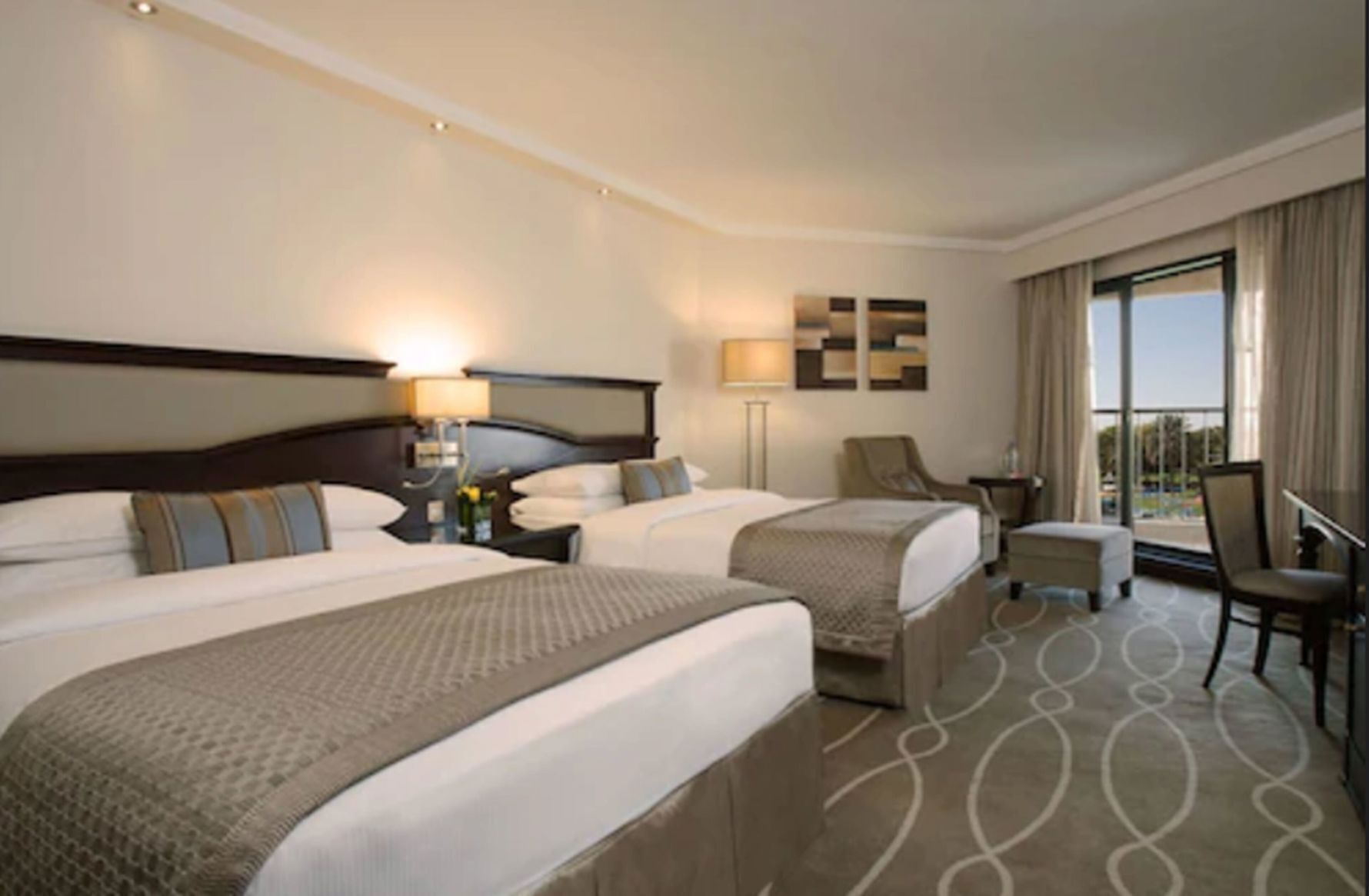 Premium bedding, minibar, in-room safe, individually furnished