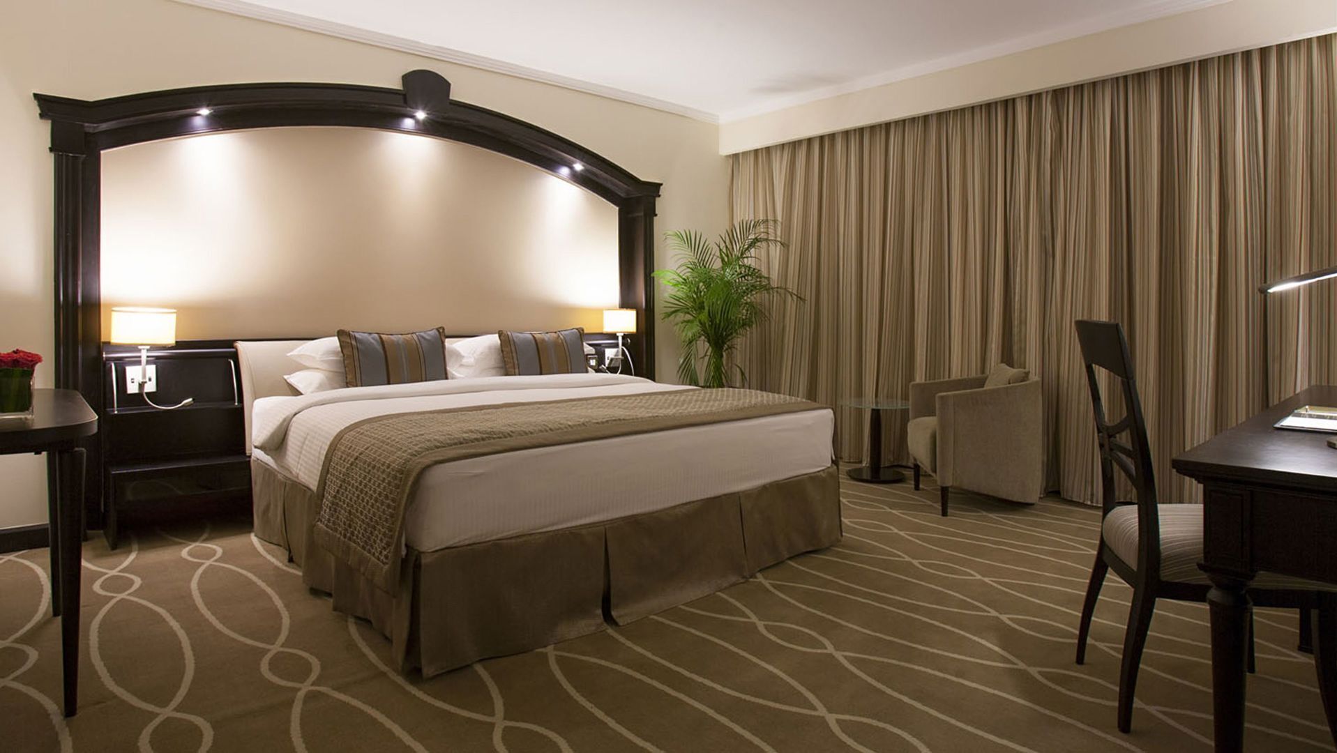 Premium bedding, minibar, in-room safe, individually furnished