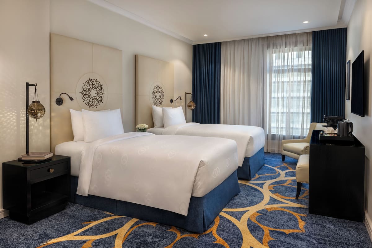 Premium bedding, free minibar, in-room safe, desk