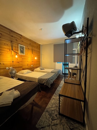 1 habitación, colchones con pillow-top, wifi gratis y ropa de cama