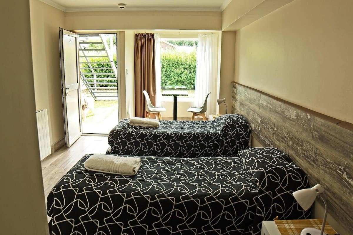 Surmatelas, coffres-forts dans les chambres